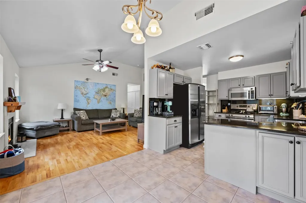19 Bristol Circle Rock Hill NY 12775
