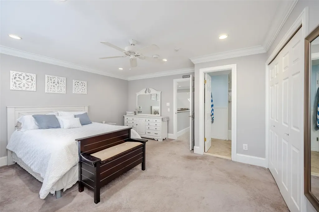 291 Ranch Circle Manorville NY 11949