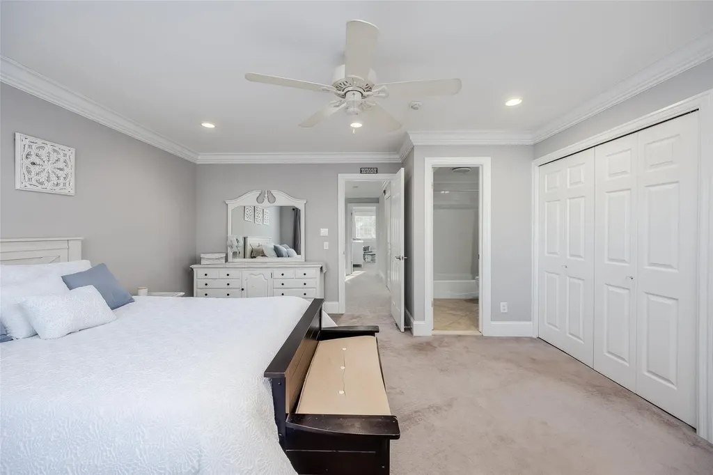 291 Ranch Circle Manorville NY 11949