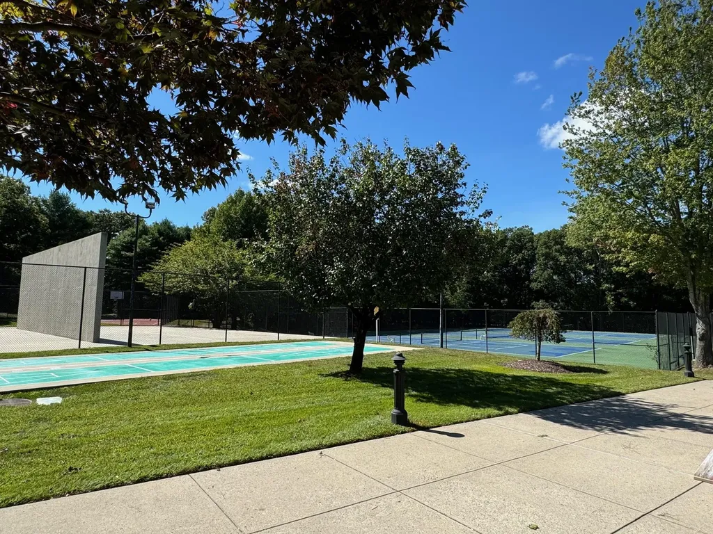 291 Ranch Circle Manorville NY 11949