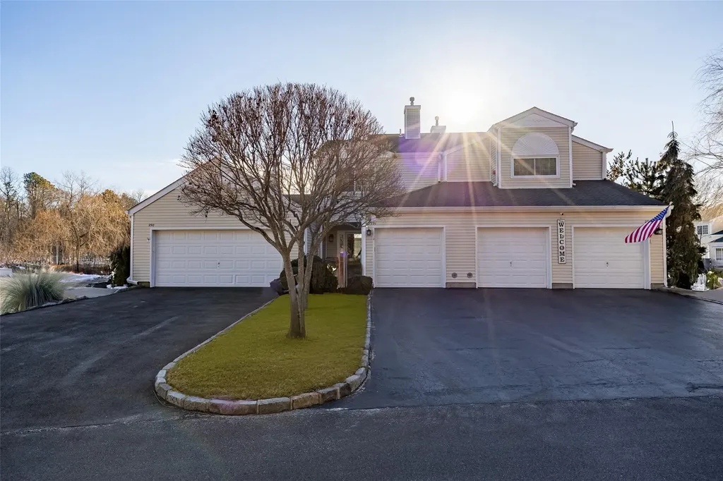 291 Ranch Circle Manorville NY 11949
