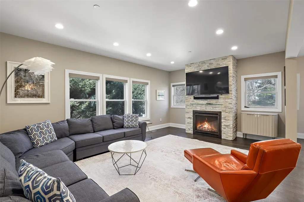 17 Loch Lane Rye Brook NY 10573