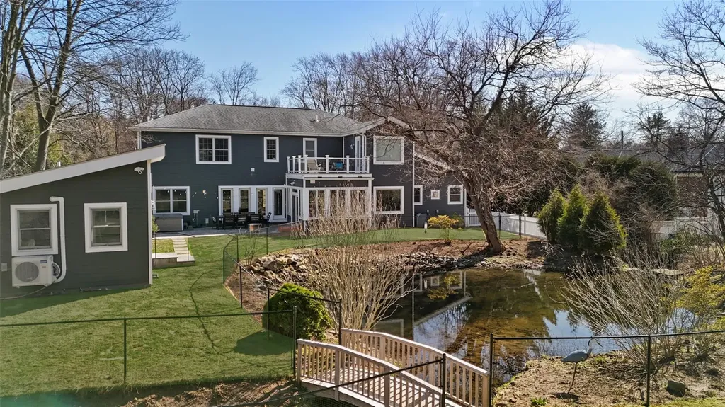 17 Loch Lane Rye Brook NY 10573