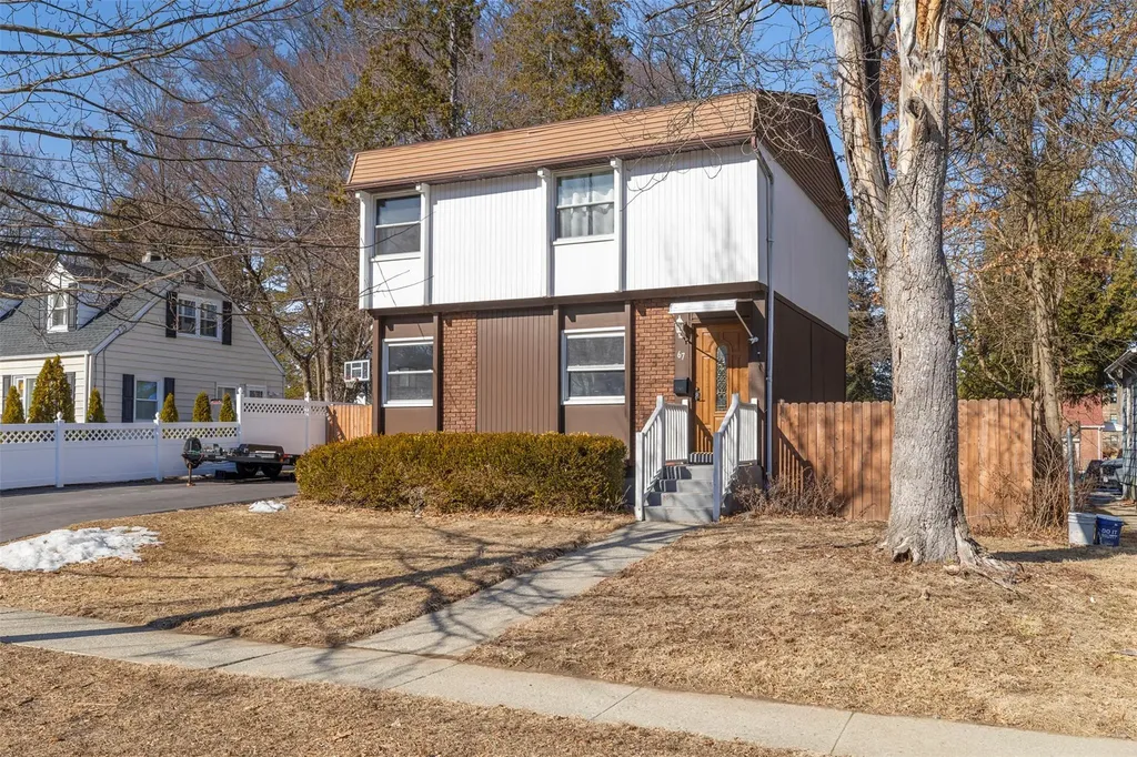 67 Glenwood Avenue Poughkeepsie NY 12603