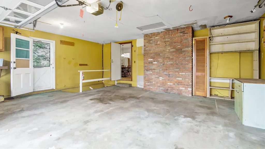 2 Briarcliff Place Huntington NY 11743