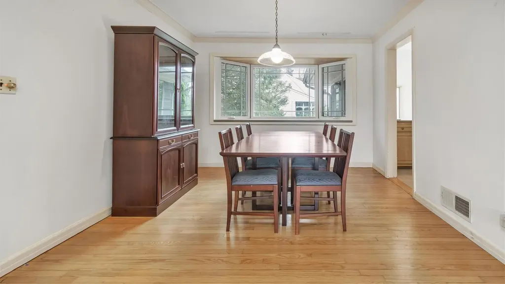 2 Briarcliff Place Huntington NY 11743