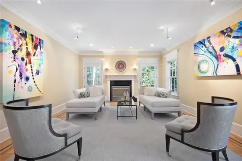 11 School Lane Scarsdale NY 10583