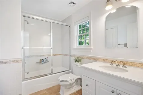 11 School Lane Scarsdale NY 10583