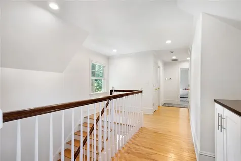 11 School Lane Scarsdale NY 10583