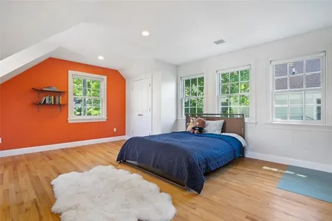 11 School Lane Scarsdale NY 10583