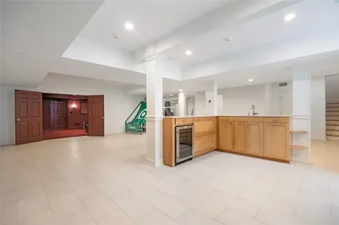 11 School Lane Scarsdale NY 10583