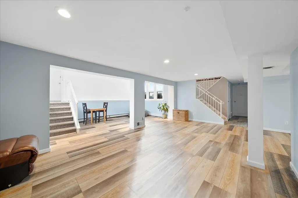 22 Elaine Drive Oceanside NY 11572