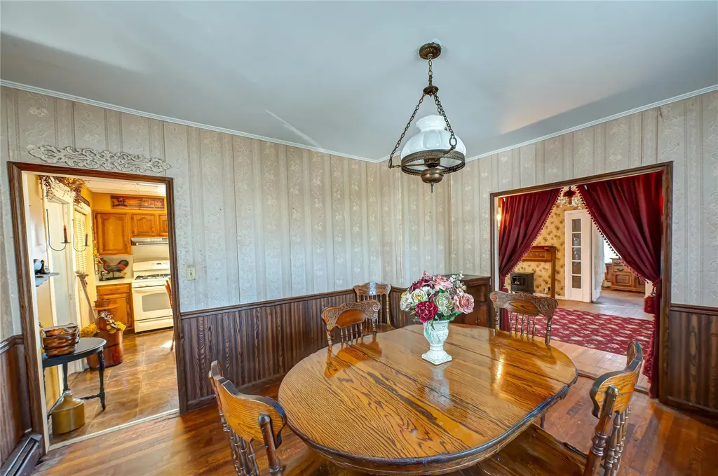 63 Udall Road West Islip NY 11795