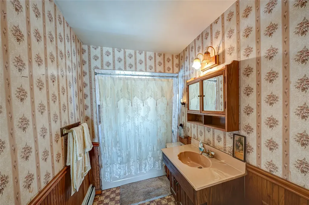 63 Udall Road West Islip NY 11795
