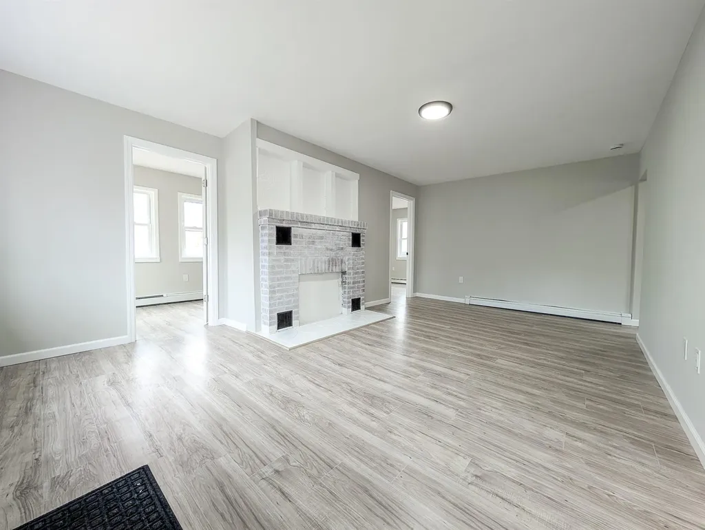 5 Vine Road Mastic Beach NY 11951