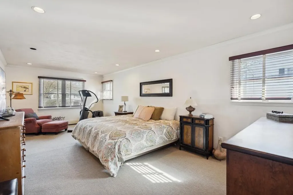 67 Randolph Drive Dix Hills NY 11746
