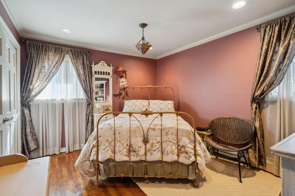 67 Randolph Drive Dix Hills NY 11746