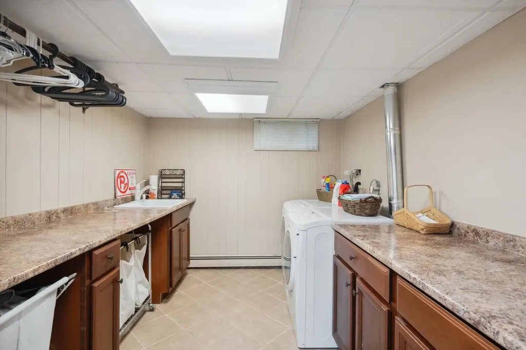 67 Randolph Drive Dix Hills NY 11746