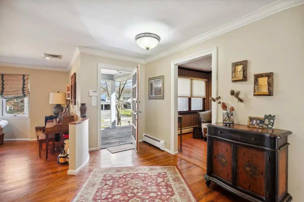 67 Randolph Drive Dix Hills NY 11746