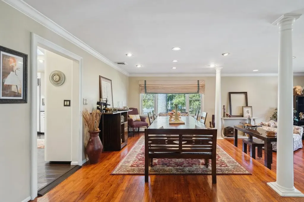 67 Randolph Drive Dix Hills NY 11746
