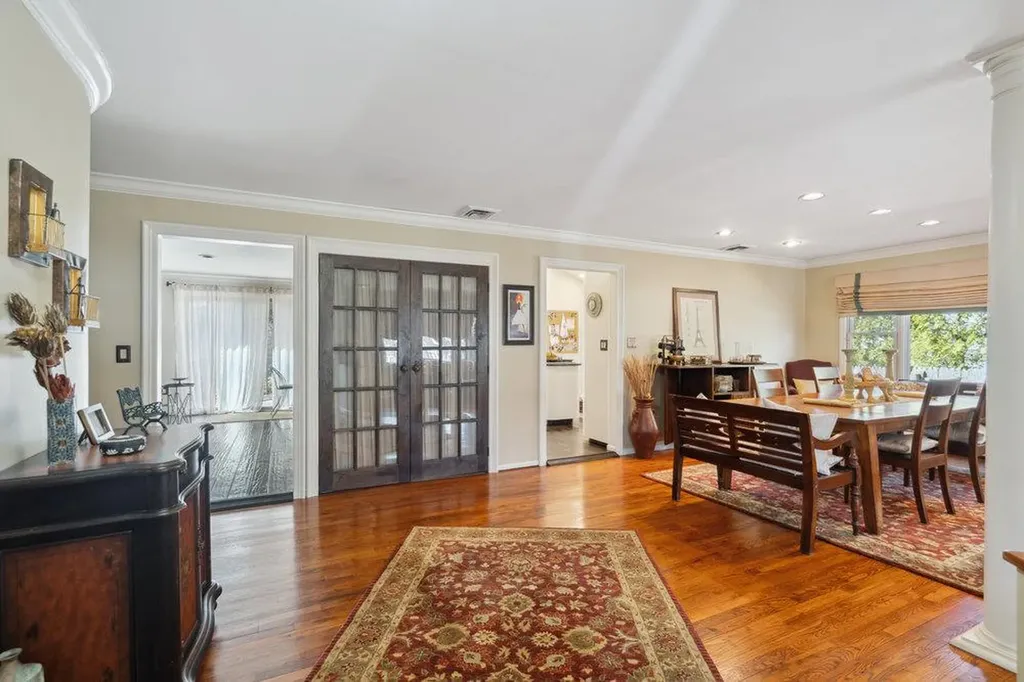 67 Randolph Drive Dix Hills NY 11746