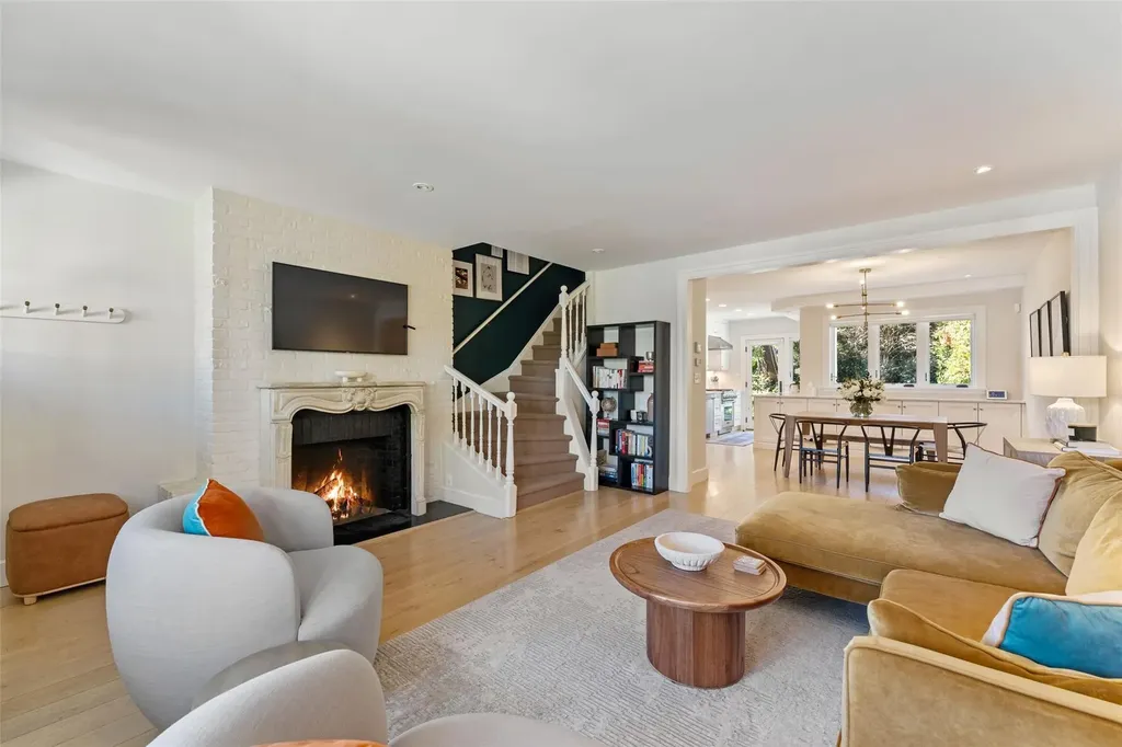 11 Bolton Gardens Bronxville NY 10708