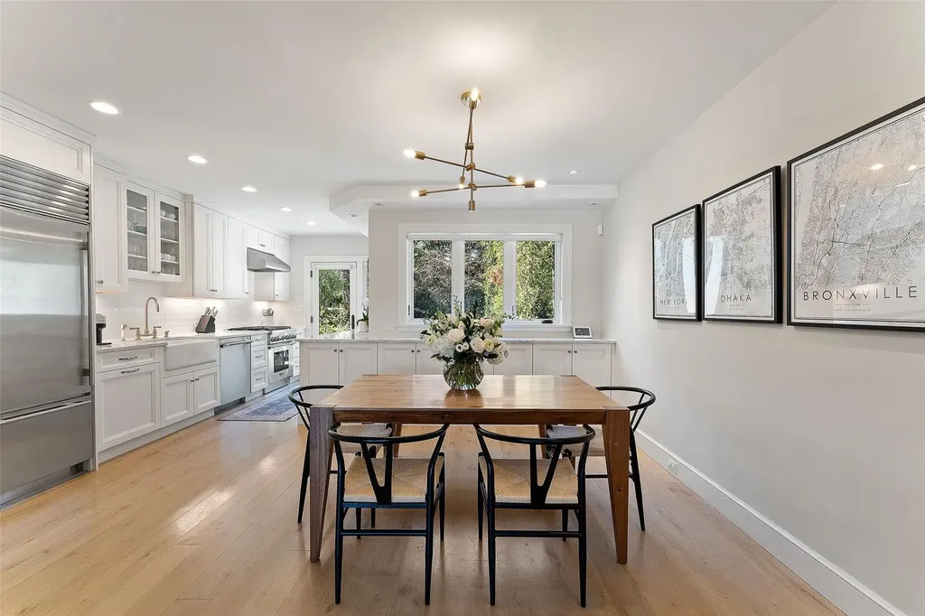 11 Bolton Gardens Bronxville NY 10708