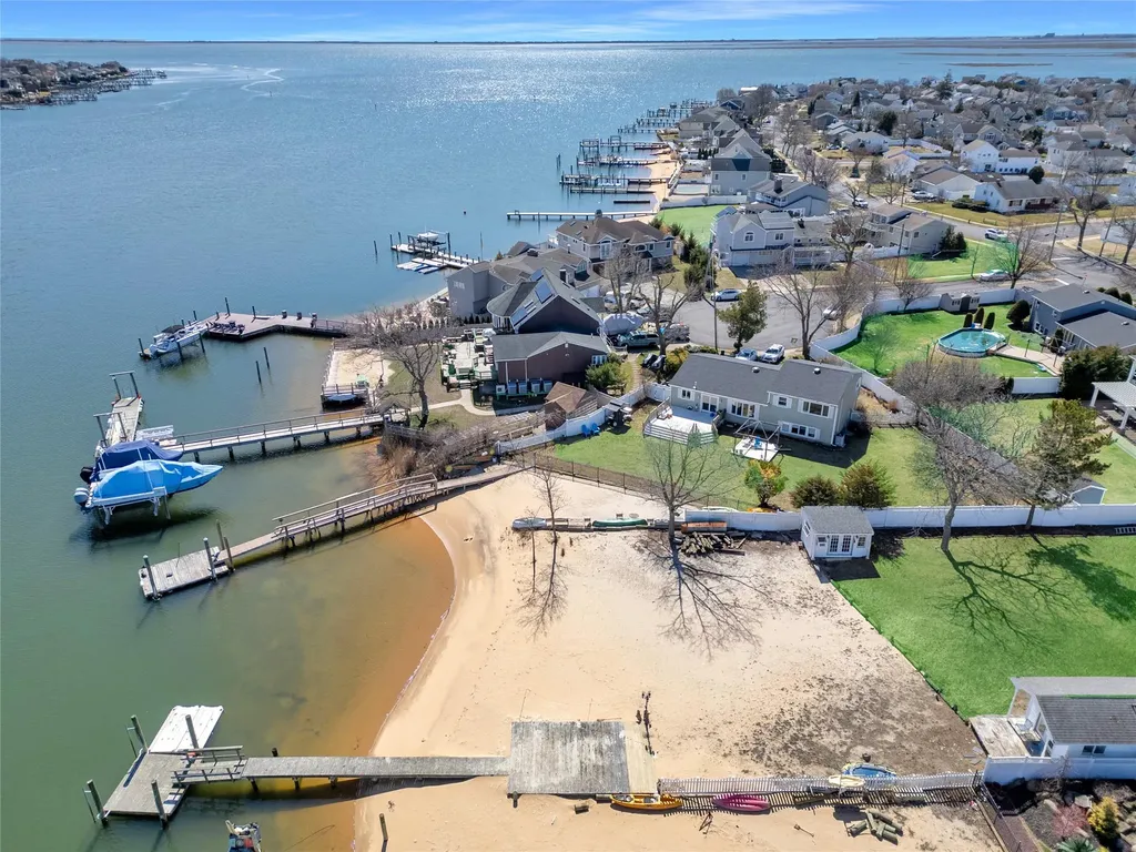 169 Ocean Avenue Massapequa NY 11758