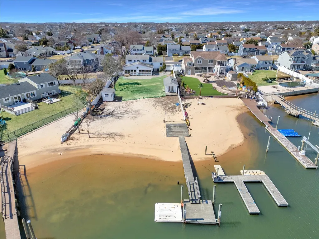 169 Ocean Avenue Massapequa NY 11758