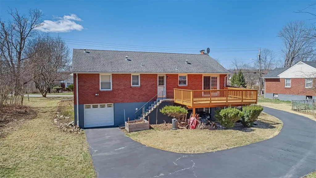 5 Boniello Drive Mahopac NY 10541
