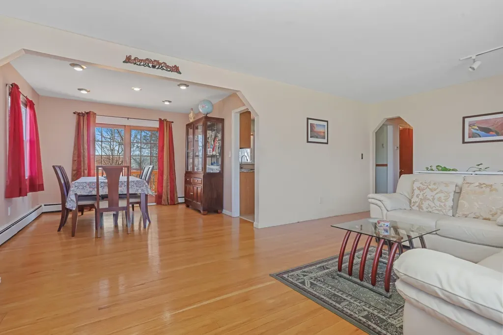 5 Boniello Drive Mahopac NY 10541