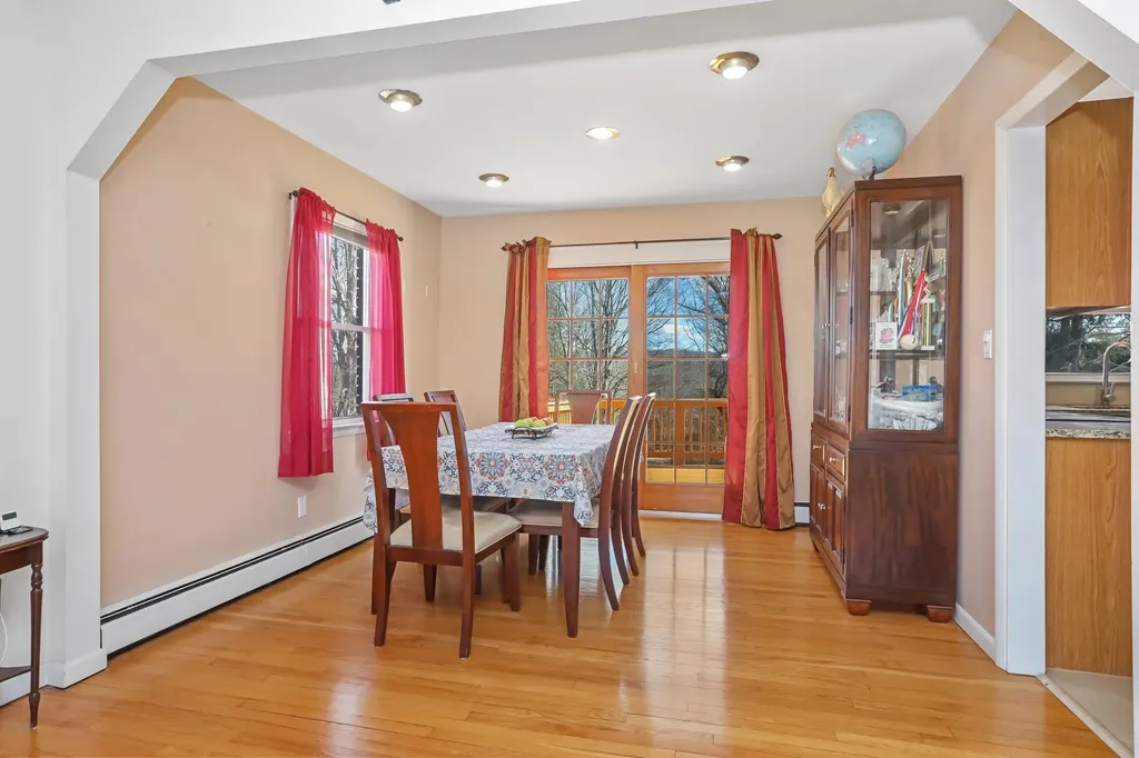 5 Boniello Drive Mahopac NY 10541