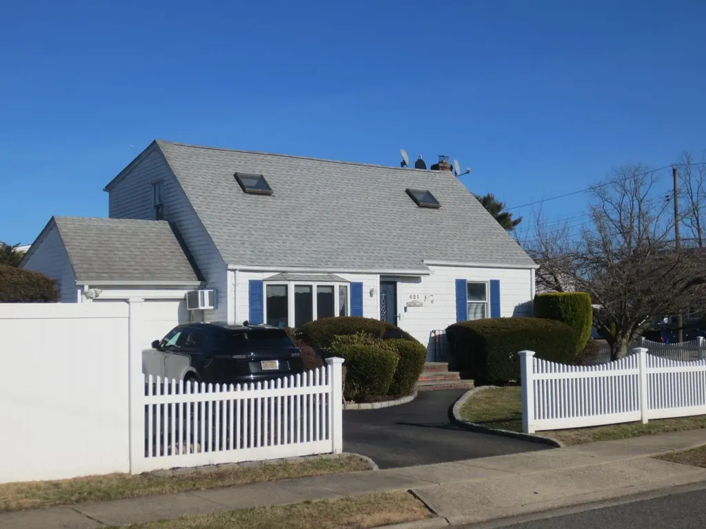 421 17th Street West Babylon NY 11704