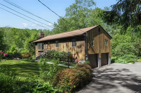 24 Rick Lane Mahopac NY 10541