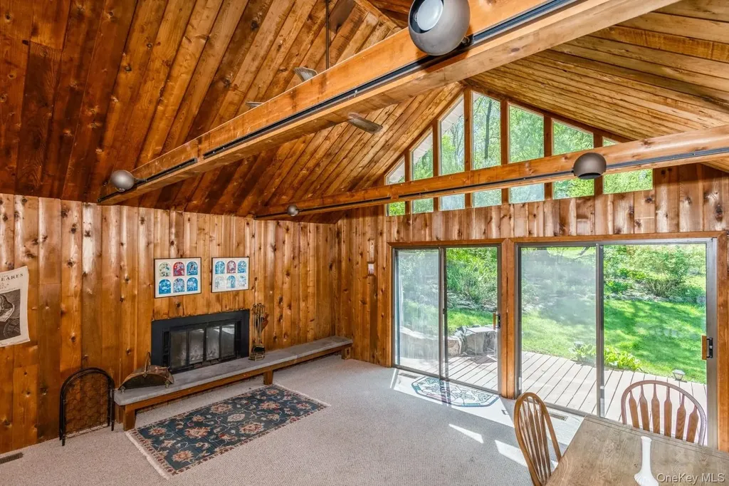 3 Berry Hill Putnam Valley NY 10579