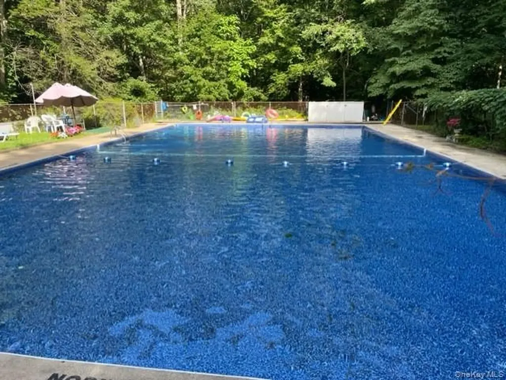 3 Berry Hill Putnam Valley NY 10579