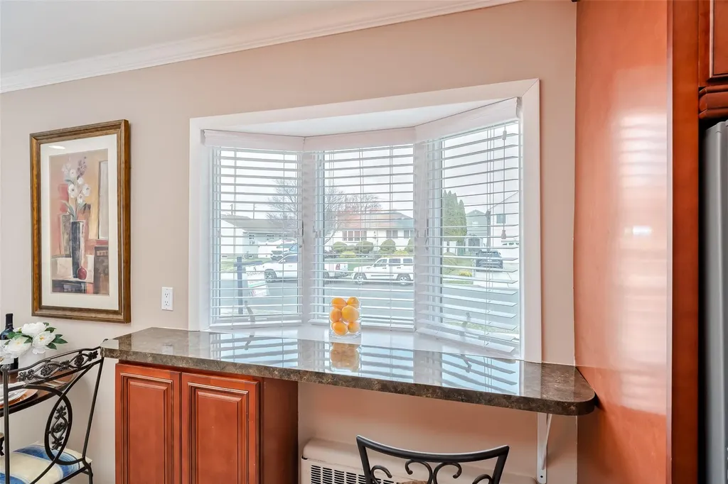 21 William Road Massapequa NY 11758