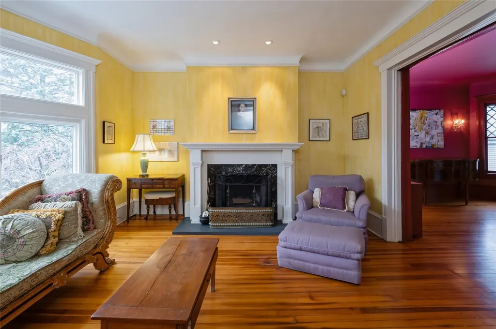10 Hillcrest Avenue Yonkers NY 10705
