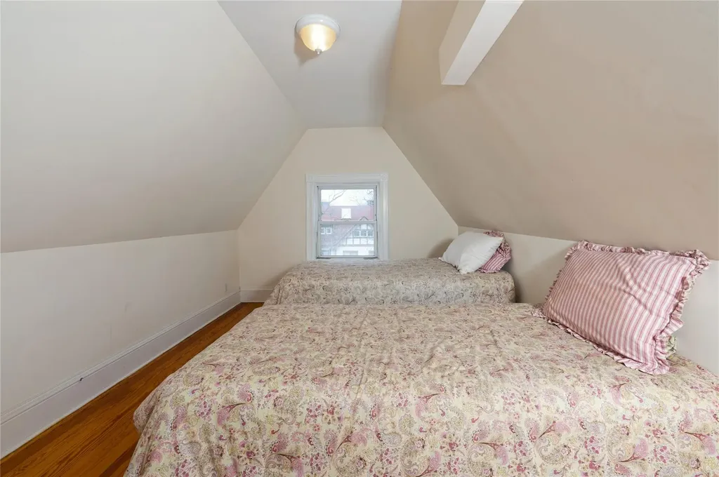 10 Hillcrest Avenue Yonkers NY 10705