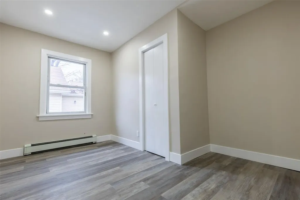 83 Stevens Street Freeport NY 11520