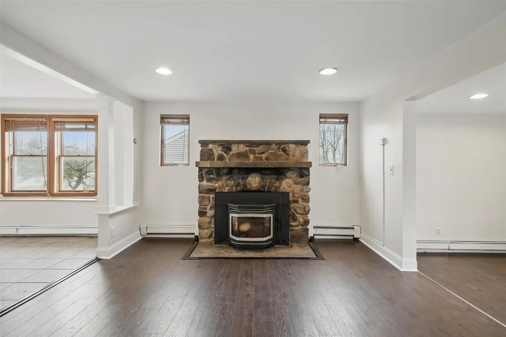 553 Route 17m Middletown NY 10940