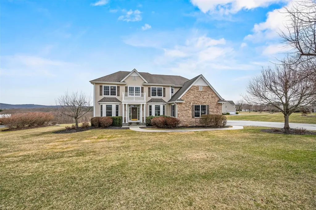 6 Augusta Court Monroe NY 10950