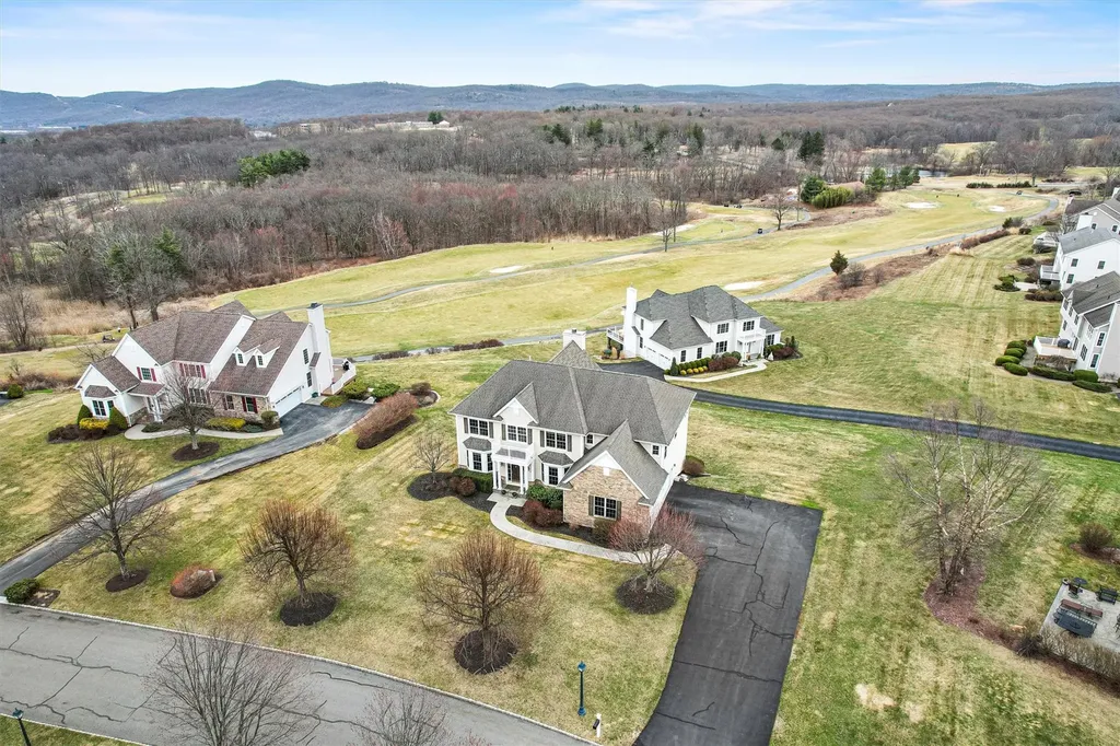 6 Augusta Court Monroe NY 10950