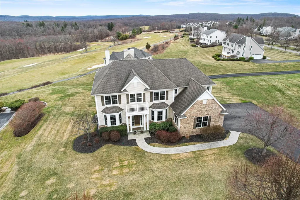 6 Augusta Court Monroe NY 10950