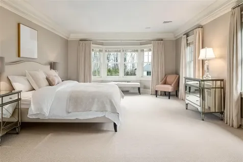 2 Parsonage Point Place Rye NY 10580