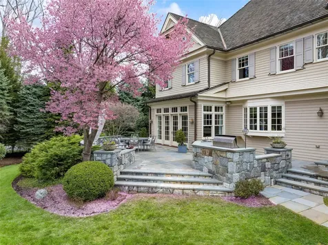2 Parsonage Point Place Rye NY 10580