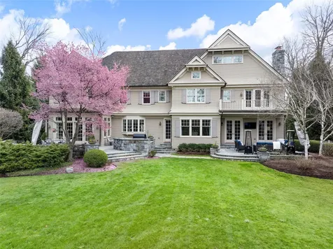 2 Parsonage Point Place Rye NY 10580