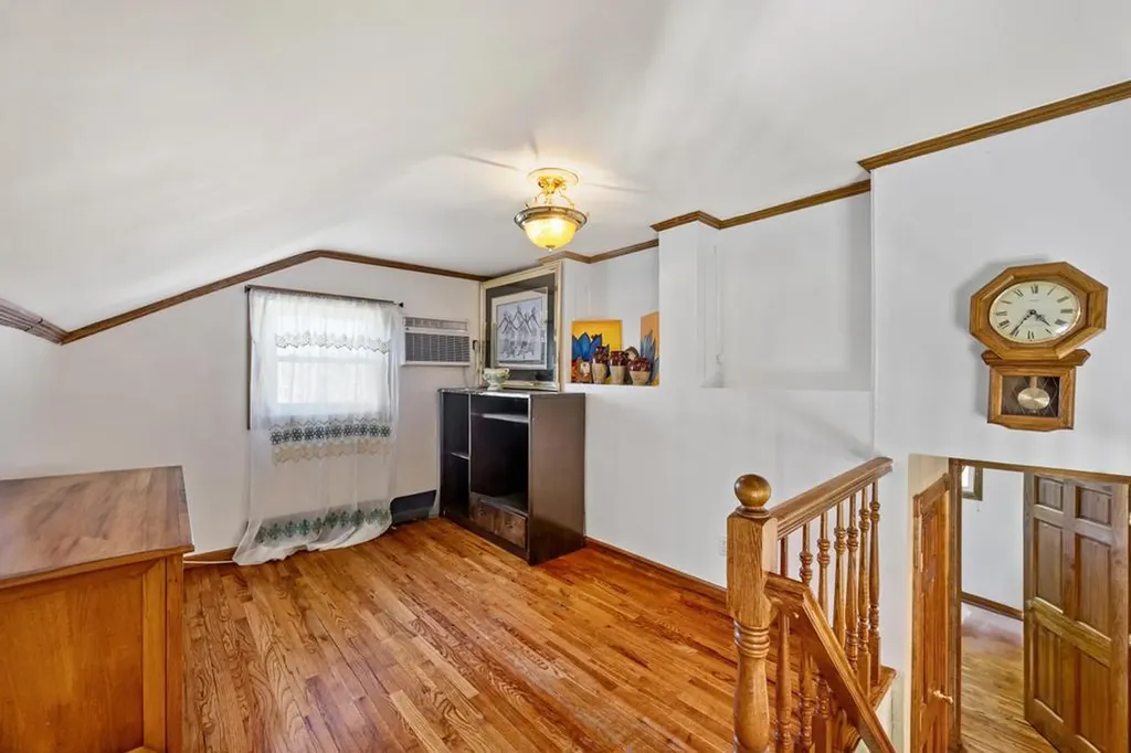 1040 Rosedale Road Valley Stream NY 11581
