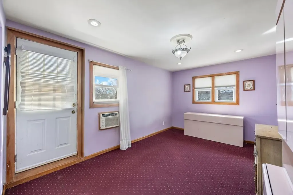 1040 Rosedale Road Valley Stream NY 11581