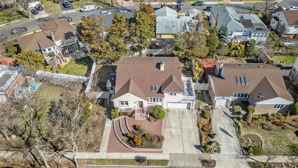 1040 Rosedale Road Valley Stream NY 11581